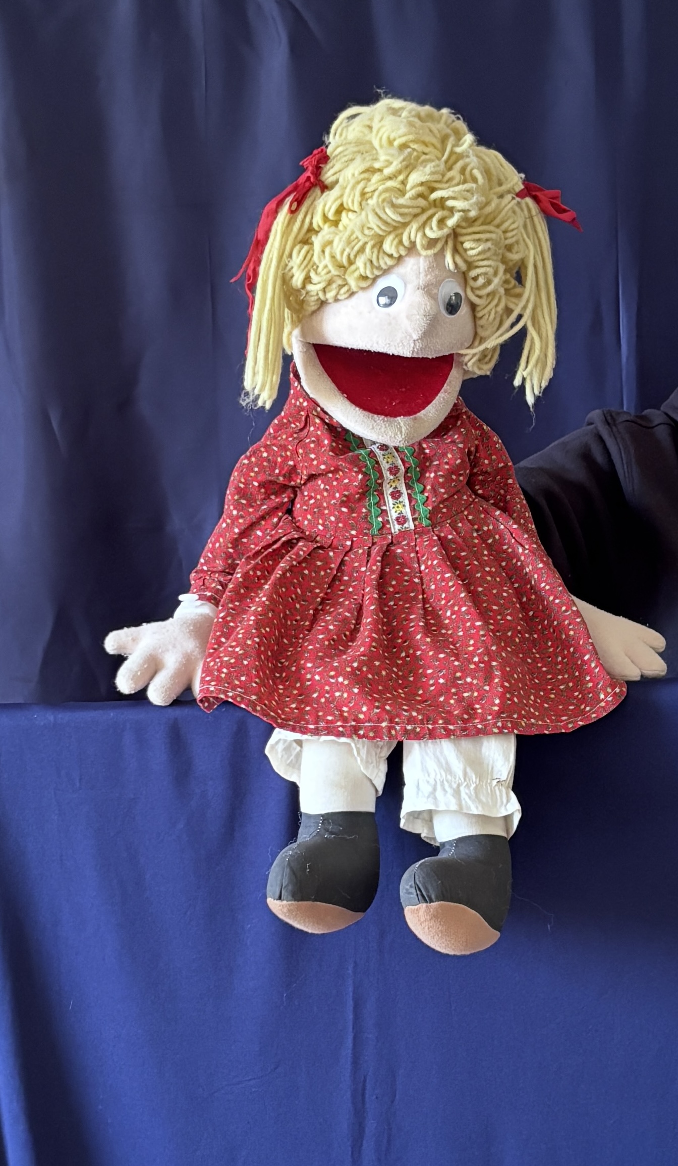 Paislee puppet portrait